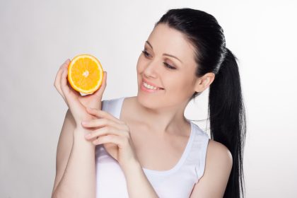 How Vitamin C Helps with Collagen Production? | Benefits | 5 FAQs