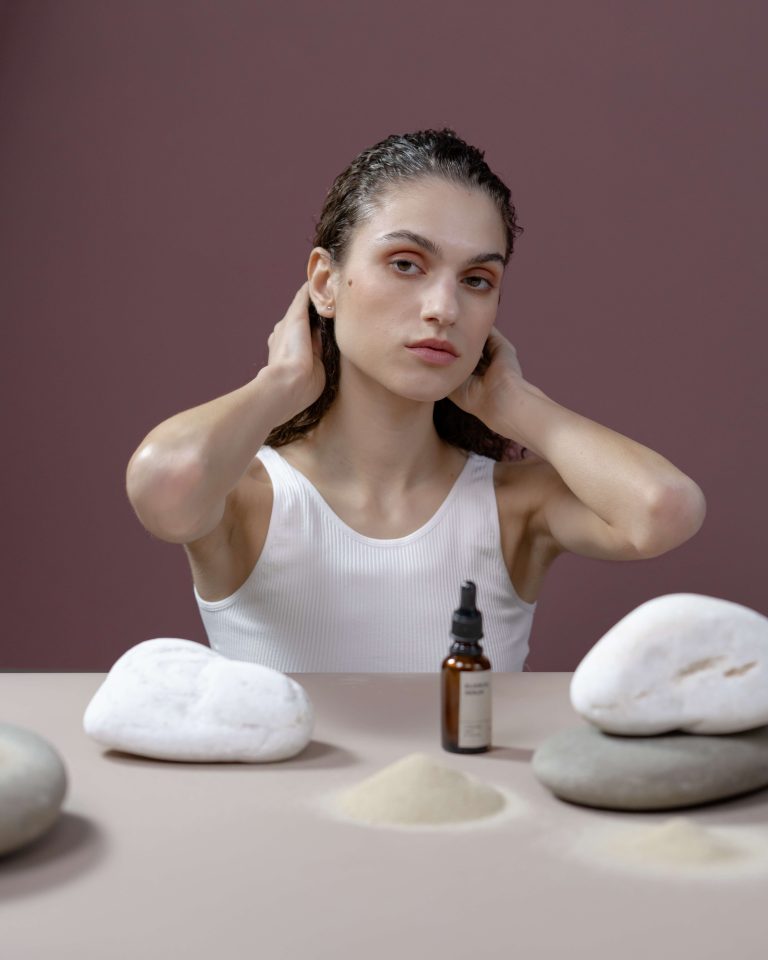 Hair serum with vitamin c