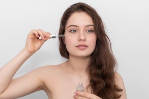 Top 10 Benefits of Niacinamide Serums for Acne-Prone Skin
