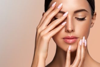 Discover the Power of Natural Face Serums for Oily Skin | 07 Best tips