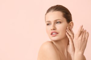 Combating Oily Skin: Causes Of Oily Skin And Solutions